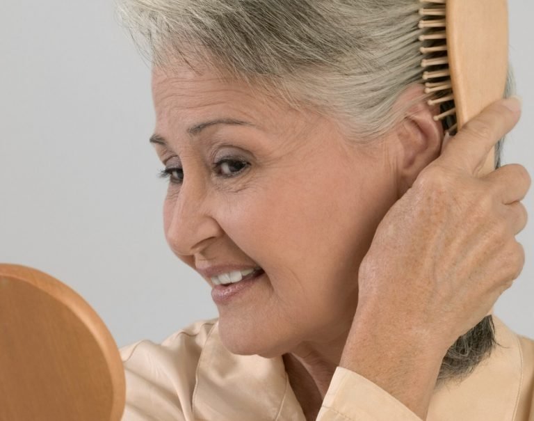 Dressing and Grooming Best Practices & Tips ReaDementia