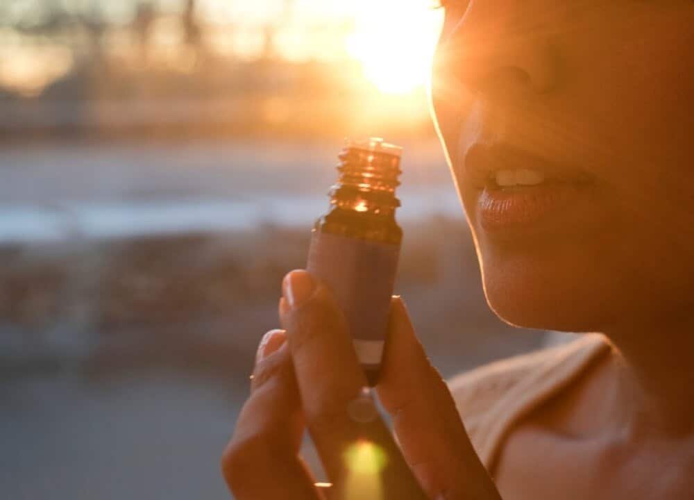 how to use essential oils for dementia