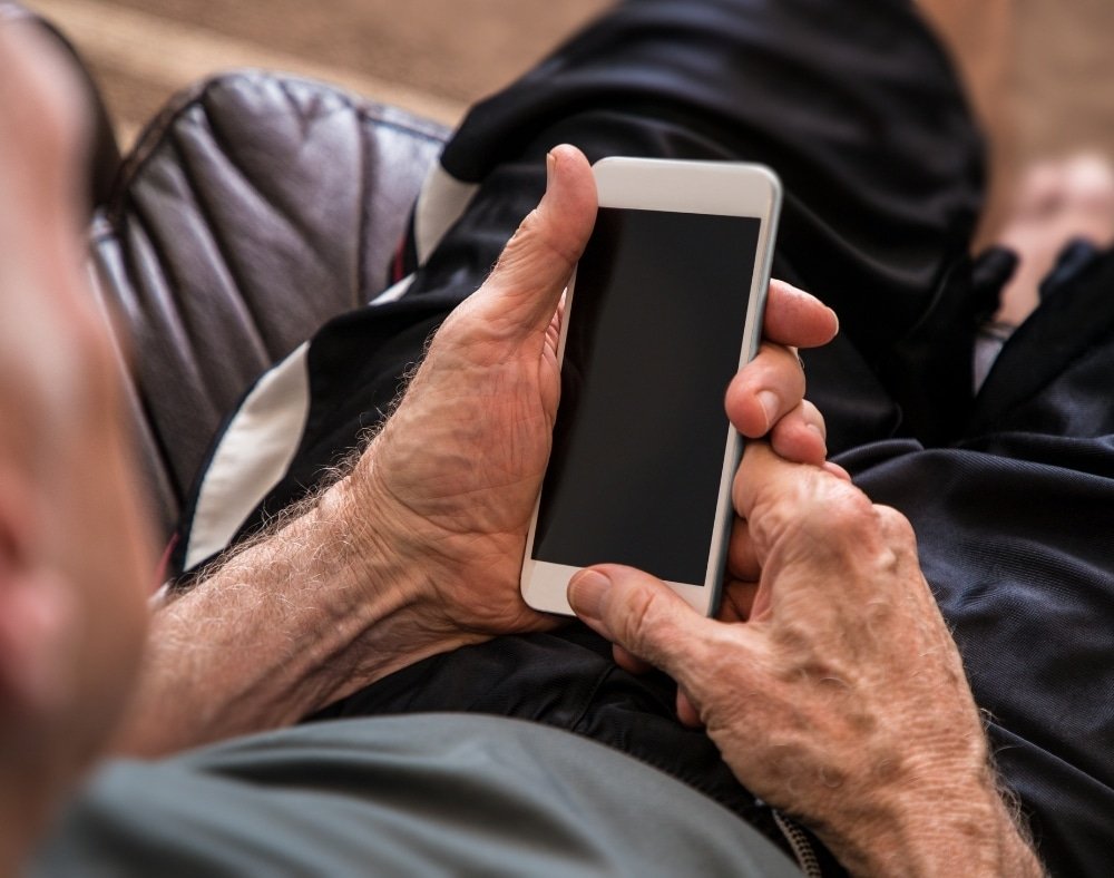 How to Talk to Someone with Dementia on the Phone ReaDementia