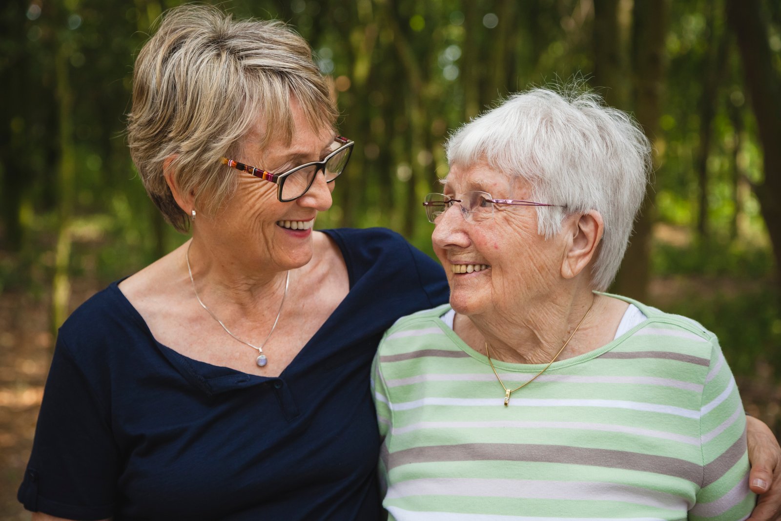 Older adult receiving support while living with Lewy body dementia